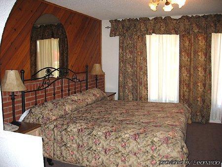 Motel 400 Cookstown Szoba fotó